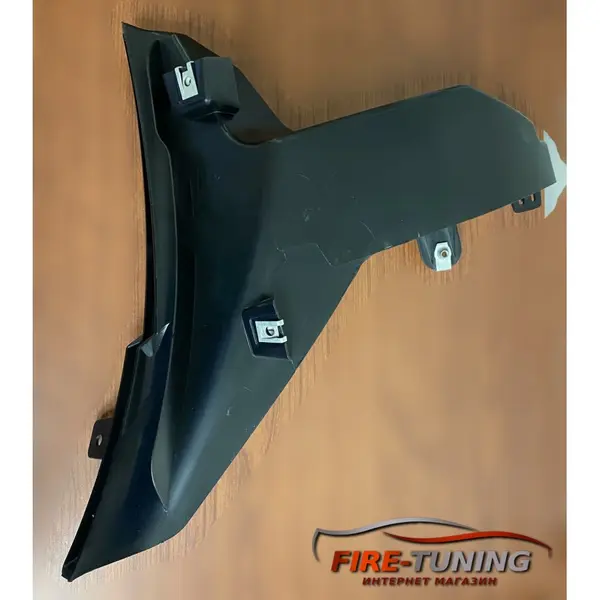 Правый элемент воздуховода в бампер FORD F150 FL3Z17F804A