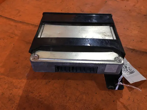 Блок EFI 89661-16201 на Toyota Corsa EL41 4E-FE