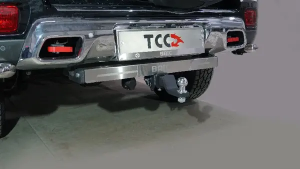 Фаркоп (шар Е из нержавеющей стали, надпись Baic)