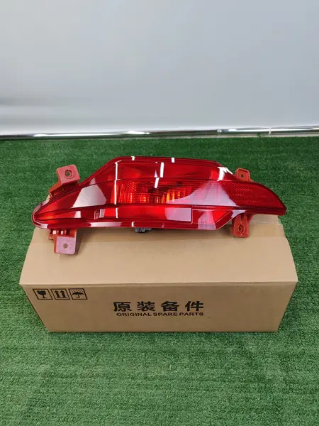 ПТФ задняя левая Chery Tiggo 7 Pro Max 605000282AA