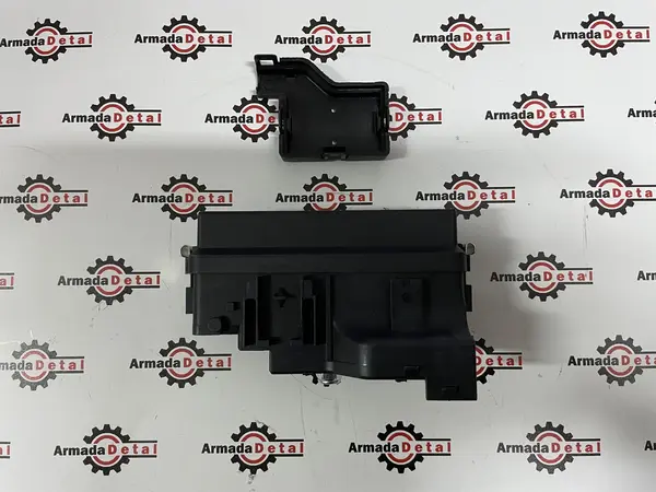 Корпус блока предохранителей | 716/30077 | Spare Parts