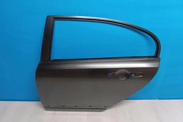 Дверь задняя левая Honda Civic 8 (2006-2011)