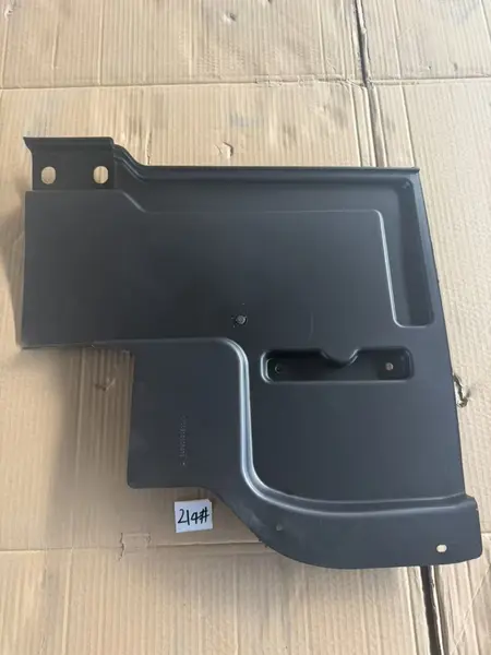 Брызговик переднего колеса левый нижний - Foton Auman