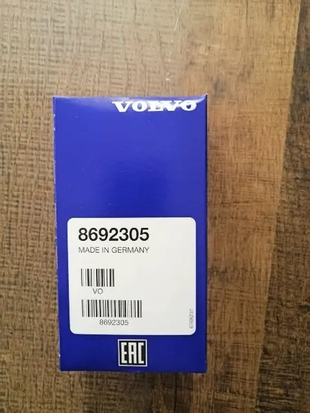 Фильтр Маслянный Volvo оригинал 8692305