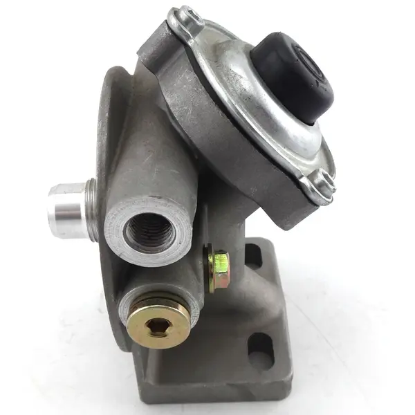 1125010-KC100 Подкачка/Кронштейн Фильтра Fs19816 Dongfeng