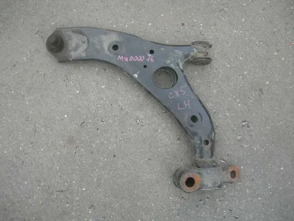 MZ000016 KD35-34-350L KD35-34-350A KD35-34-350J KD35-34-350H Рычаг передний левый Mazda CX5