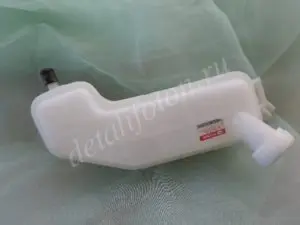 Бачок тормозной жидкости Фотон 1051/1061/1069 1104316300011