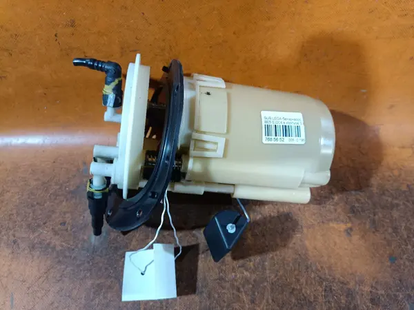 Бензонасос 42021AG000 на Subaru Legacy B4 BE5 EJ204