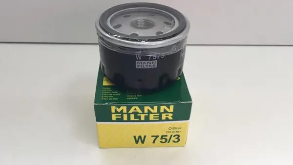 Фильтр масляный для двигателя K4M 1.6 / F4R 2.0 аналог 8200768913 / 8200033408 / 8200867976 / 7700274177 MANN