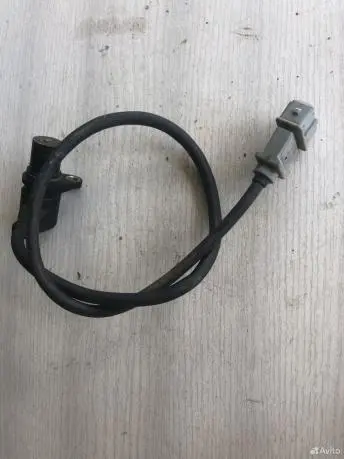 050906433 Датчик коленвала Audi a4 VAG