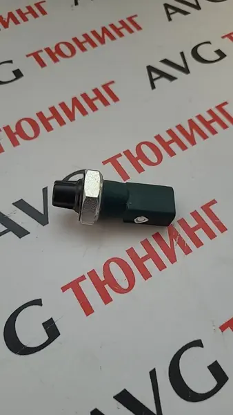 Датчик давления масла VolkswagenTuareg (02-16 3.0-3.6L)