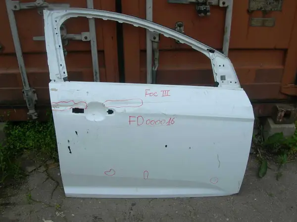 FD000016 2117473 1810217 1772699 Дверь передняя правая Ford Focus 3