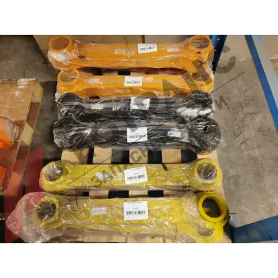 Боковые тяги ковша Volvo ЕС140 14513938+14513939
